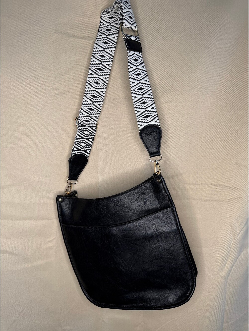 JEN & CO Chloe Black Vegan Leather Crossbody Bag Guitar Strap